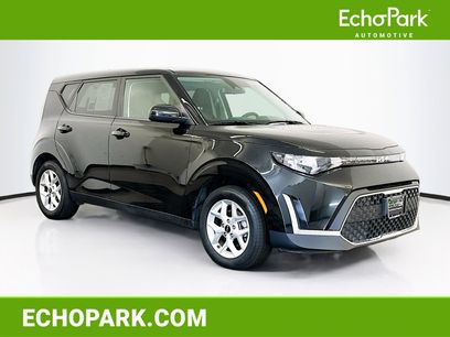 Used 2025 Kia Soul LX w/ LX Technology Package