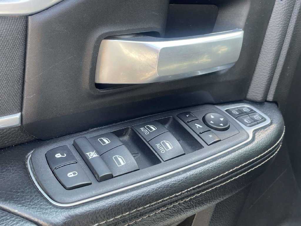Used 2024 RAM 2500 Big Horn AWD/4WD image 16