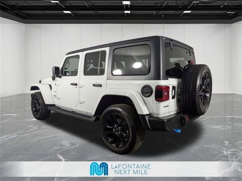 Used 2023 Jeep Wrangler Unlimited Sahara w/ Cold Weather Group image 3