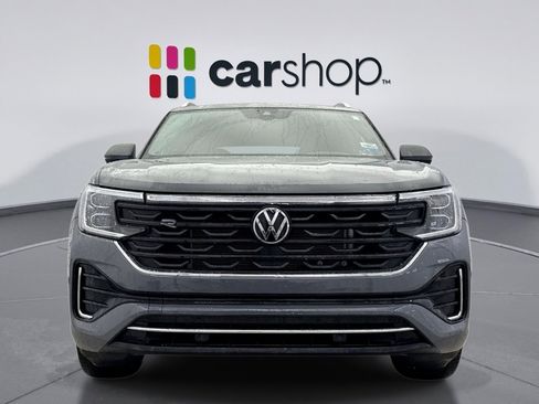 Used 2024 Volkswagen Atlas Cross Sport SEL R-Line image 8
