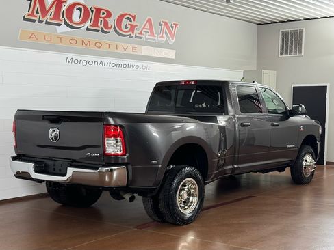 Used 2019 RAM 3500 Tradesman image 3