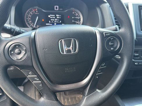 Used 2017 Honda Ridgeline Sport image 12