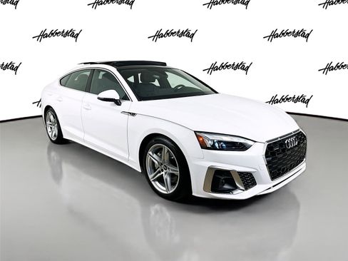Used 2022 Audi A5 2.0T Premium Plus image 3
