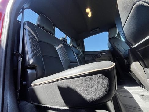 Used 2024 GMC Canyon Denali AWD/4WD image 47
