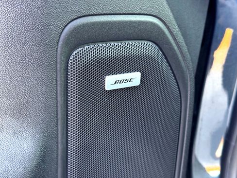 Used 2021 Chevrolet Silverado 1500 LT Trail Boss w/ Convenience Package II image 16