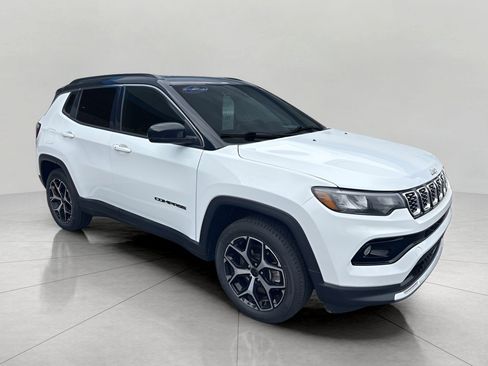 Used 2025 Jeep Compass Limited AWD/4WD image 27
