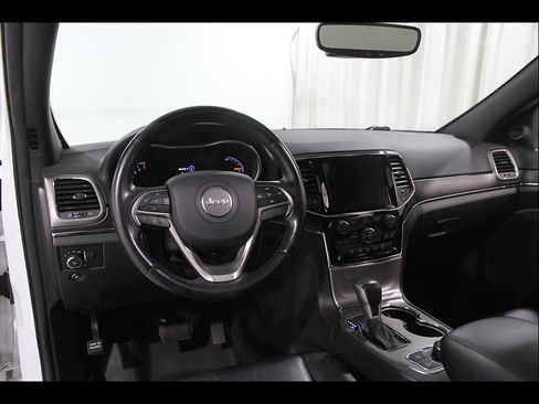 Used 2021 Jeep Grand Cherokee Limited AWD/4WD image 6