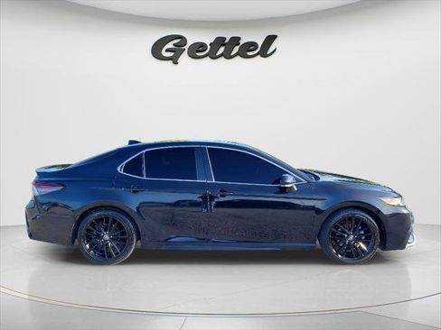 Certified 2021 Toyota Camry XSE FWD image 3