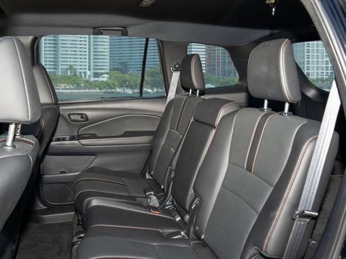 Certified 2024 Honda Passport TrailSport image 19
