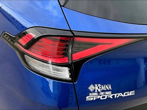 Used 2023 Kia Sportage X-Line w/ X-Line Premium Package AWD/4WD image 23