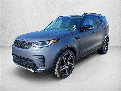 New 2026 Land Rover Discovery Limited Edition image 1