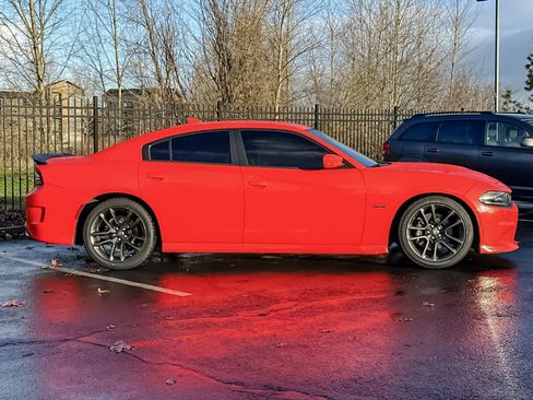 Used 2020 Dodge Charger Scat Pack w/ Navigation & Travel Group image 3