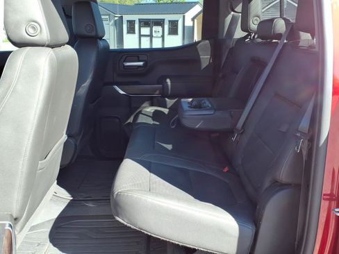 Used 2021 GMC Sierra 1500 SLT w/ SLT Premium Package AWD/4WD image 12
