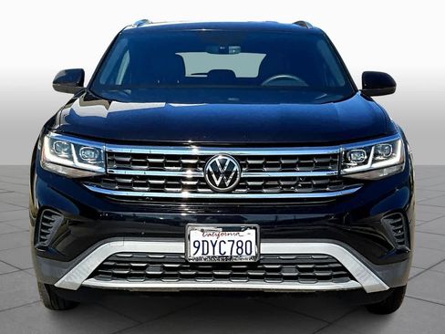 Used 2023 Volkswagen Atlas Cross Sport SE image 3