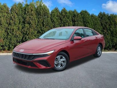 Certified 2024 Hyundai Elantra SE