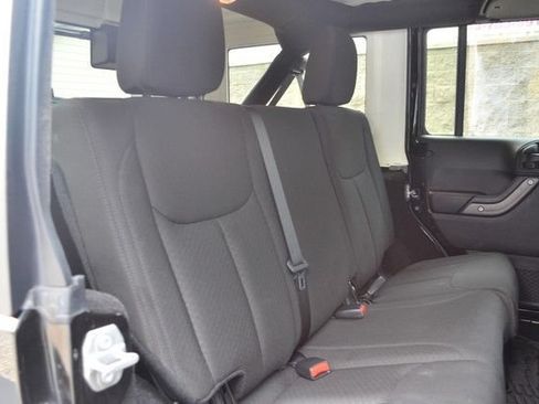 Used 2017 Jeep Wrangler Unlimited Sport w/ Quick Order Package 24S AWD/4WD image 34