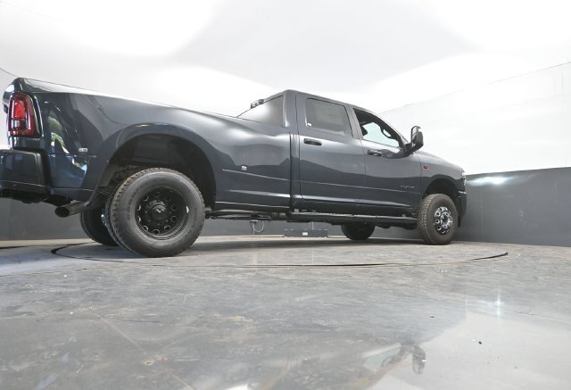 New 2027 RAM 3500 Big Horn AWD/4WD image 42