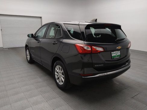 Used 2018 Chevrolet Equinox LS image 5