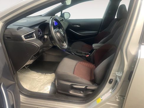 Certified 2025 Toyota Corolla SE image 13