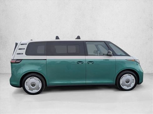 Used 2025 Volkswagen ID. Buzz 1st Edition image 4