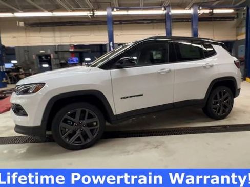 New 2026 Jeep Compass Limited image 4