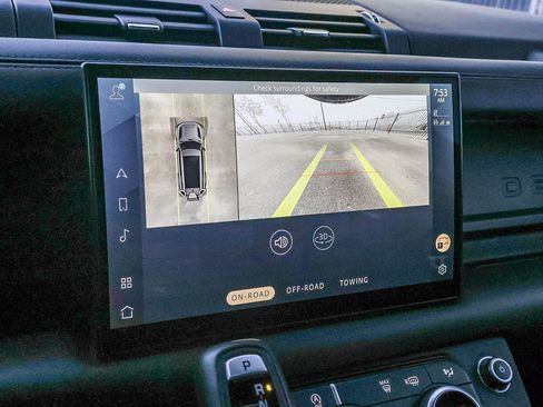 Used 2023 Land Rover Defender 130 X image 37