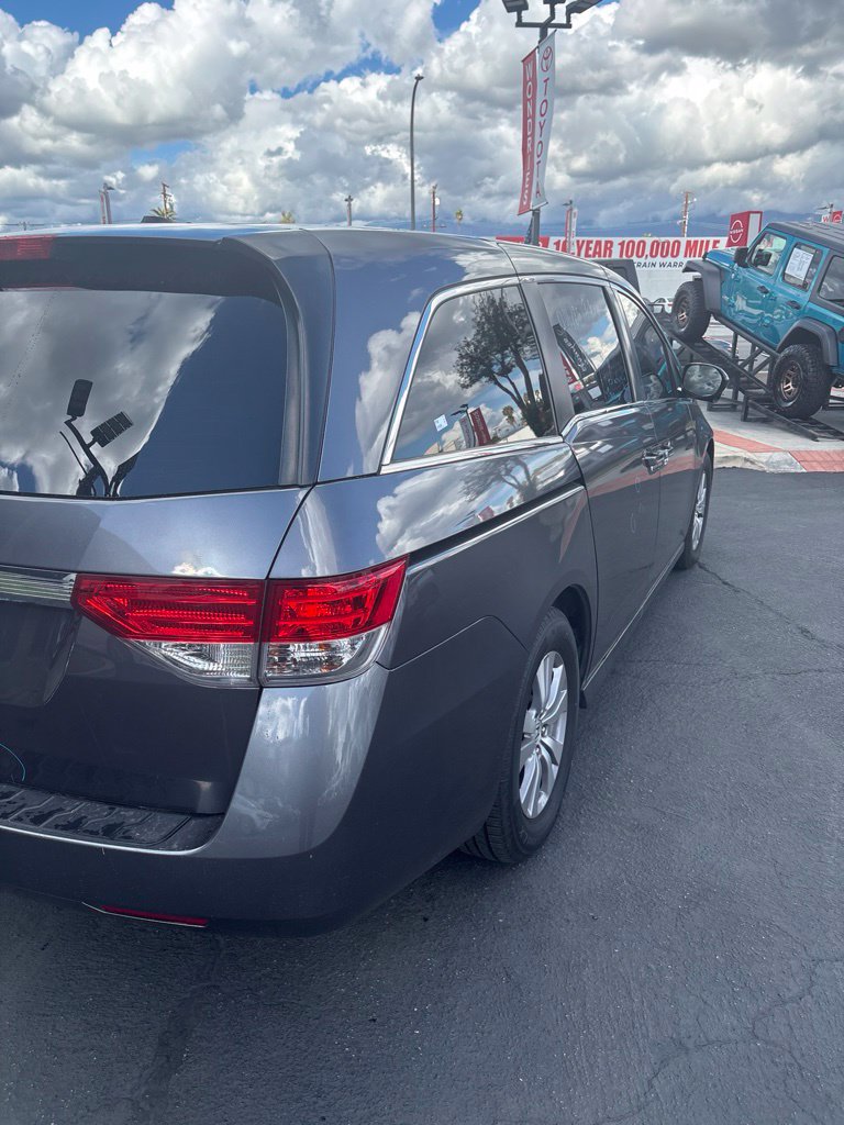 Used 2017 Honda Odyssey EX-L image 3