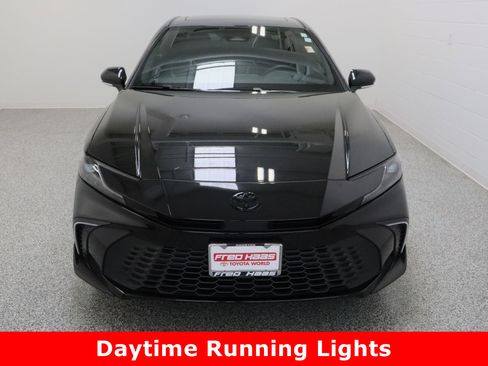 Used 2026 Toyota Camry SE w/ Multimedia Upgrade Package image 3