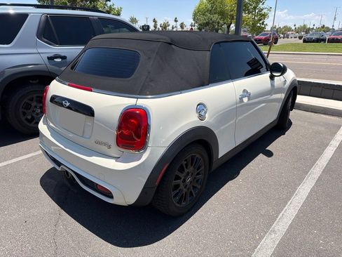 Used 2017 MINI Cooper S FWD image 4