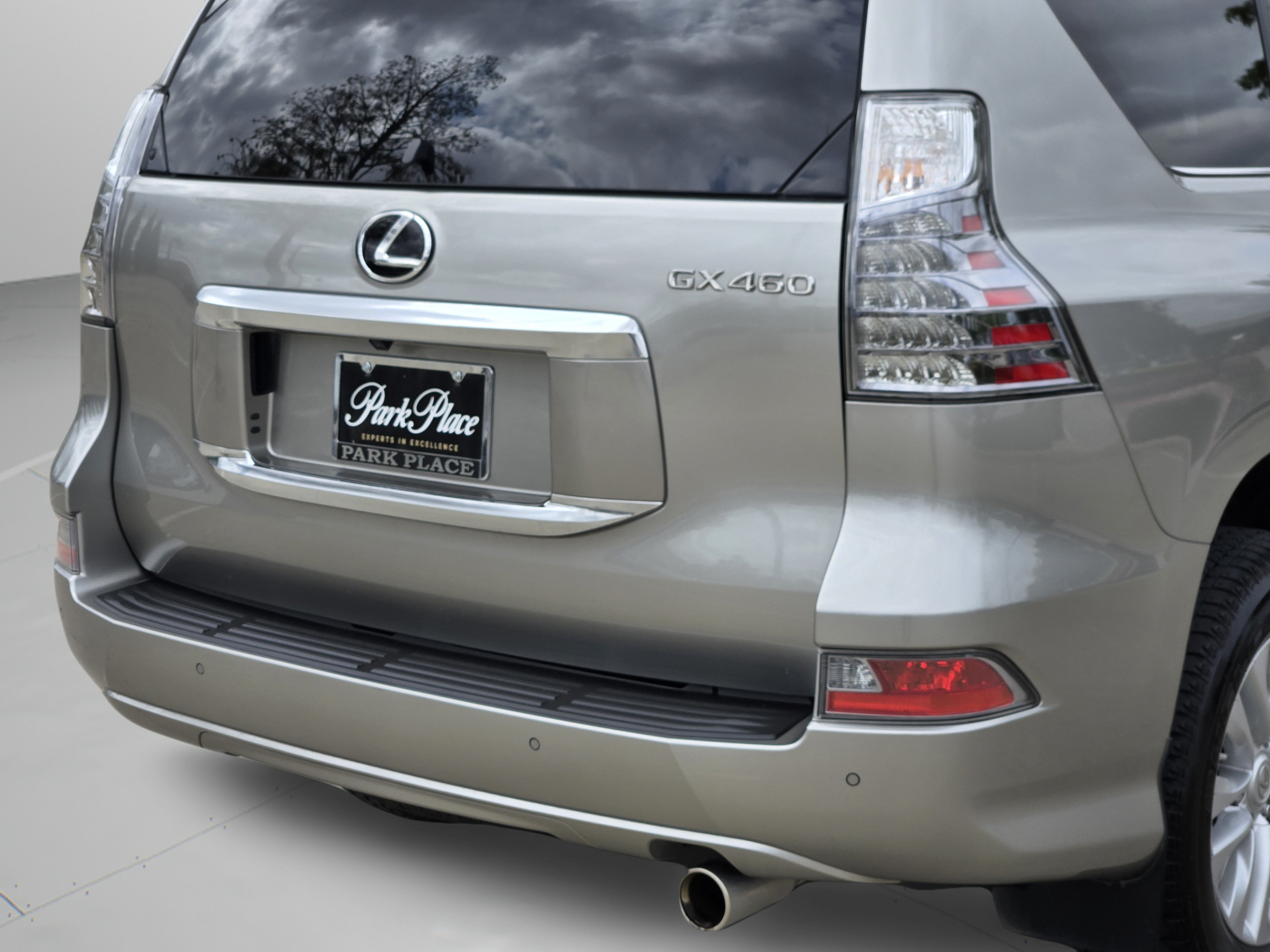 Certified 2023 Lexus GX 460 Premium w/ Premium Package AWD/4WD image 42