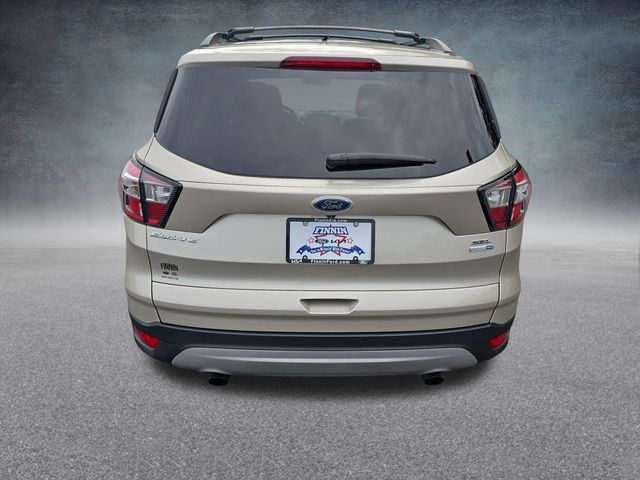 Used 2018 Ford Escape SEL w/ Ford Safe & Smart Package AWD/4WD image 6