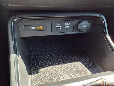Certified 2023 Honda CR-V Sport image 9