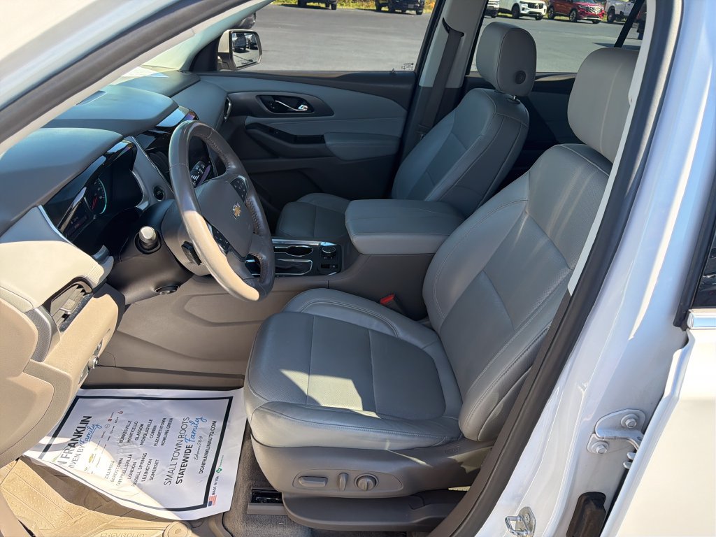 Used 2021 Chevrolet Traverse Premier AWD/4WD image 13