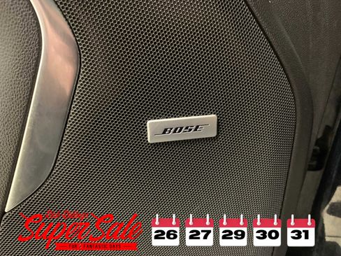 Used 2021 Chevrolet Tahoe Z71 w/ Rear Media and Nav Package image 23