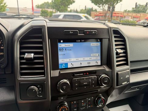 Used 2018 Ford F150 XLT w/ Equipment Group 302A Luxury AWD/4WD image 20