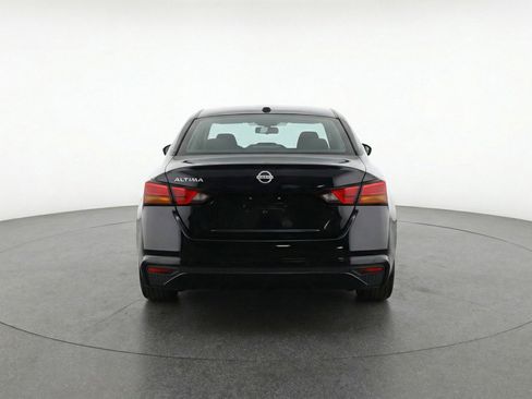 Used 2025 Nissan Altima 2.5 SV image 7