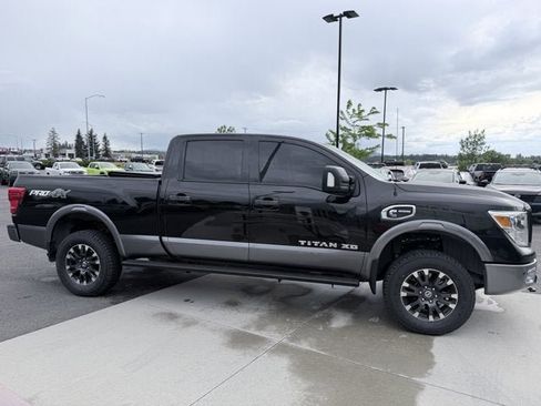 Certified 2017 Nissan Titan PRO-4X AWD/4WD image 5
