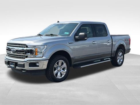 Used 2020 Ford F150 XLT w/ Equipment Group 302A Luxury AWD/4WD image 2