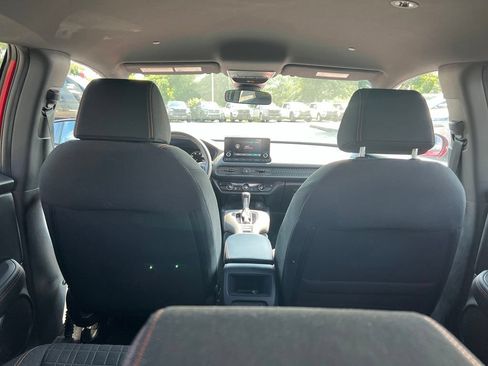 Used 2025 Honda HR-V Sport image 16