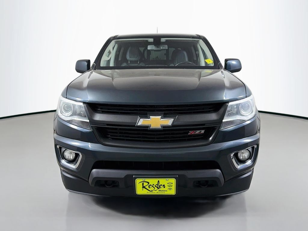 Used 2018 Chevrolet Colorado Z71 AWD/4WD image 2