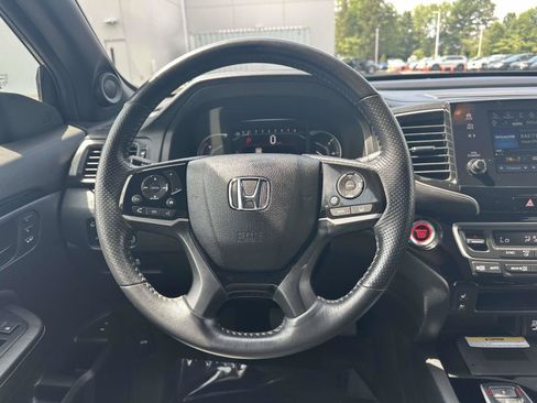 Used 2022 Honda Passport Elite image 12