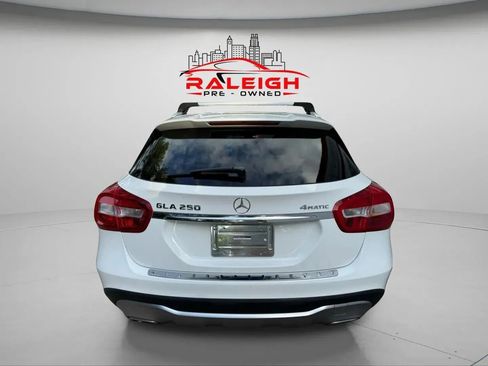 Used 2019 Mercedes-Benz GLA 250 4MATIC image 3