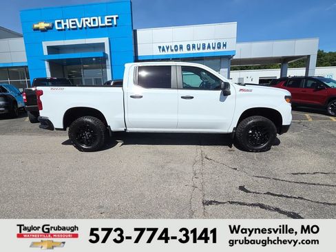 New 2026 Chevrolet Silverado 1500 Custom Trail Boss AWD/4WD image 1