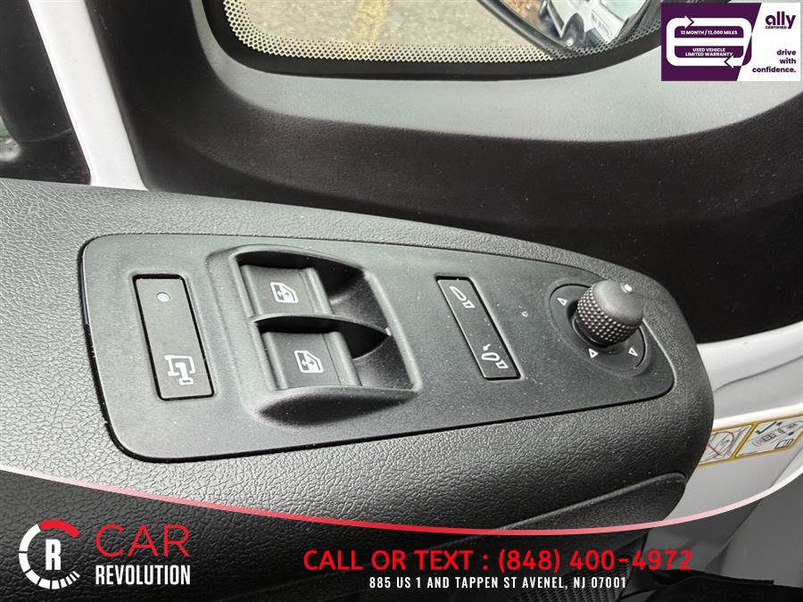 Used 2025 RAM ProMaster 2500 w/ Convenience Group FWD image 38