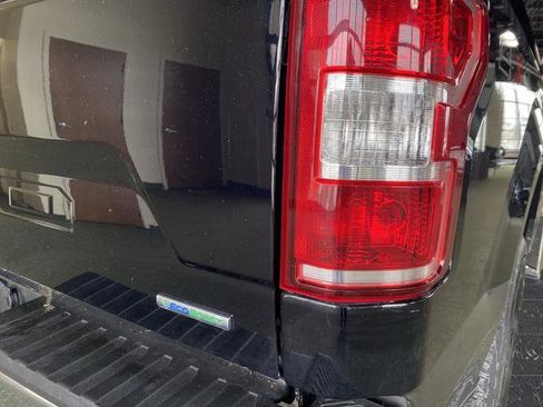 Used 2018 Ford F150 XLT w/ Equipment Group 302A Luxury image 32