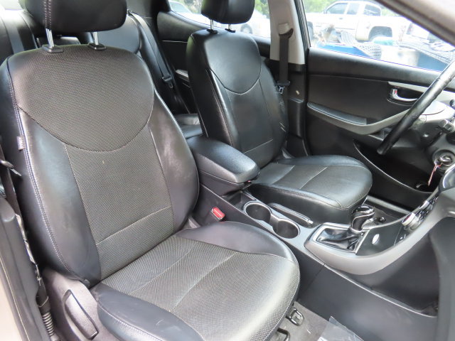 Used 2015 Hyundai Elantra Limited FWD image 31