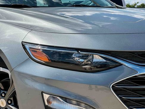 Used 2024 Chevrolet Malibu LT FWD image 3