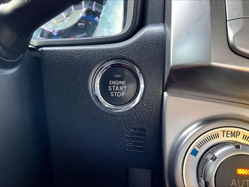Used 2016 Toyota 4Runner Limited RWD image 32