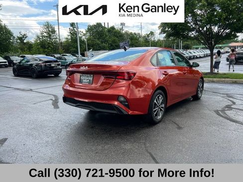 Certified 2023 Kia Forte LXS w/ LXS Technology Package FWD image 7