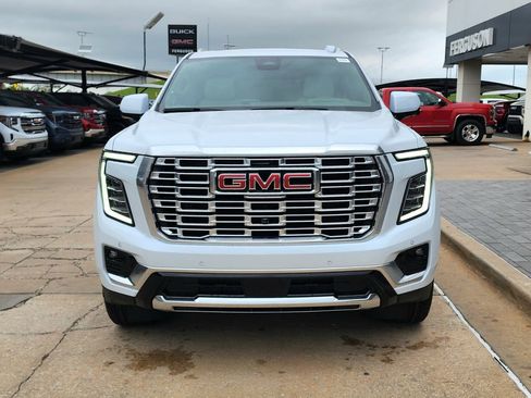 New 2026 GMC Yukon Denali AWD/4WD image 8